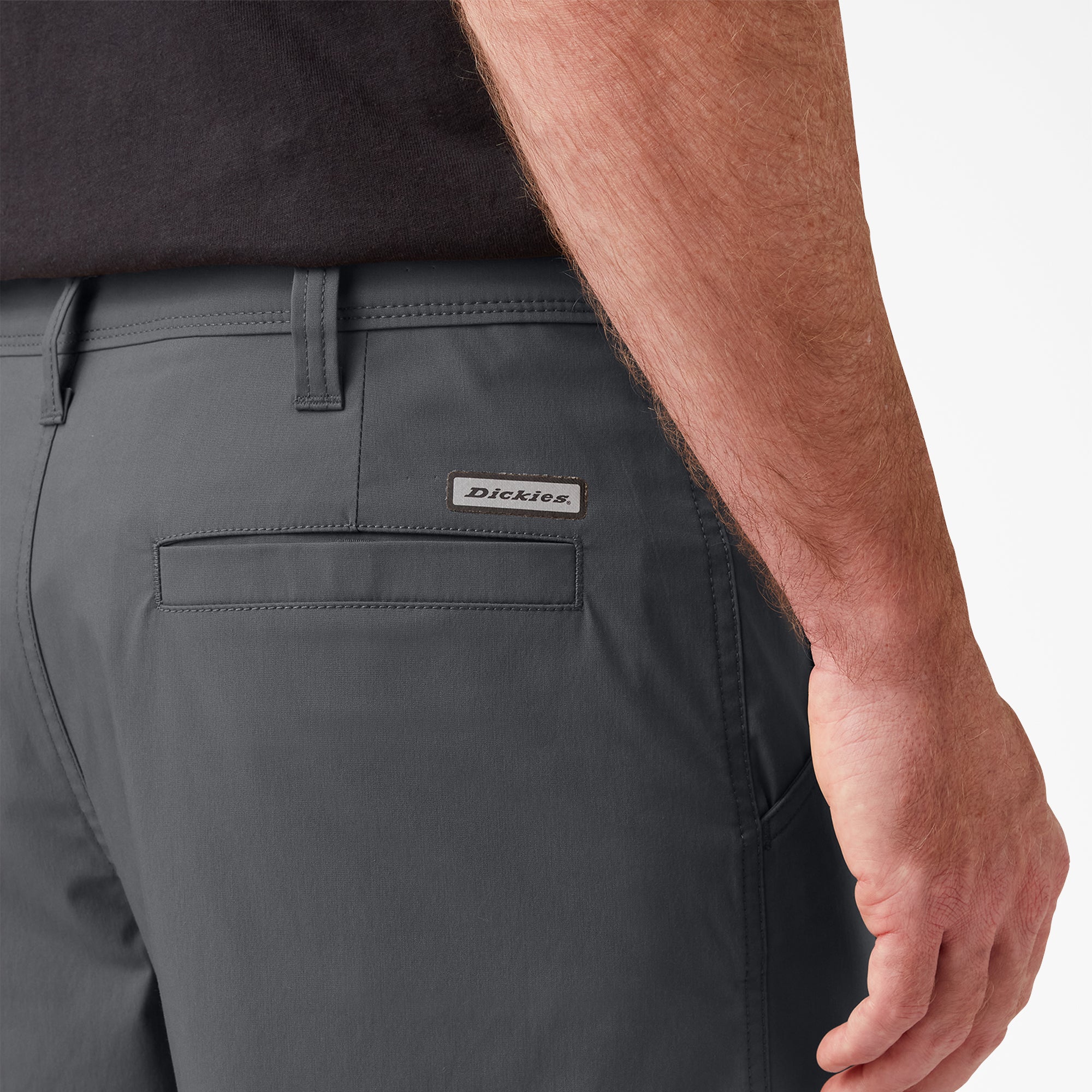 FLEX Cooling Regular Fit Utility Shorts. 13 - Image 5