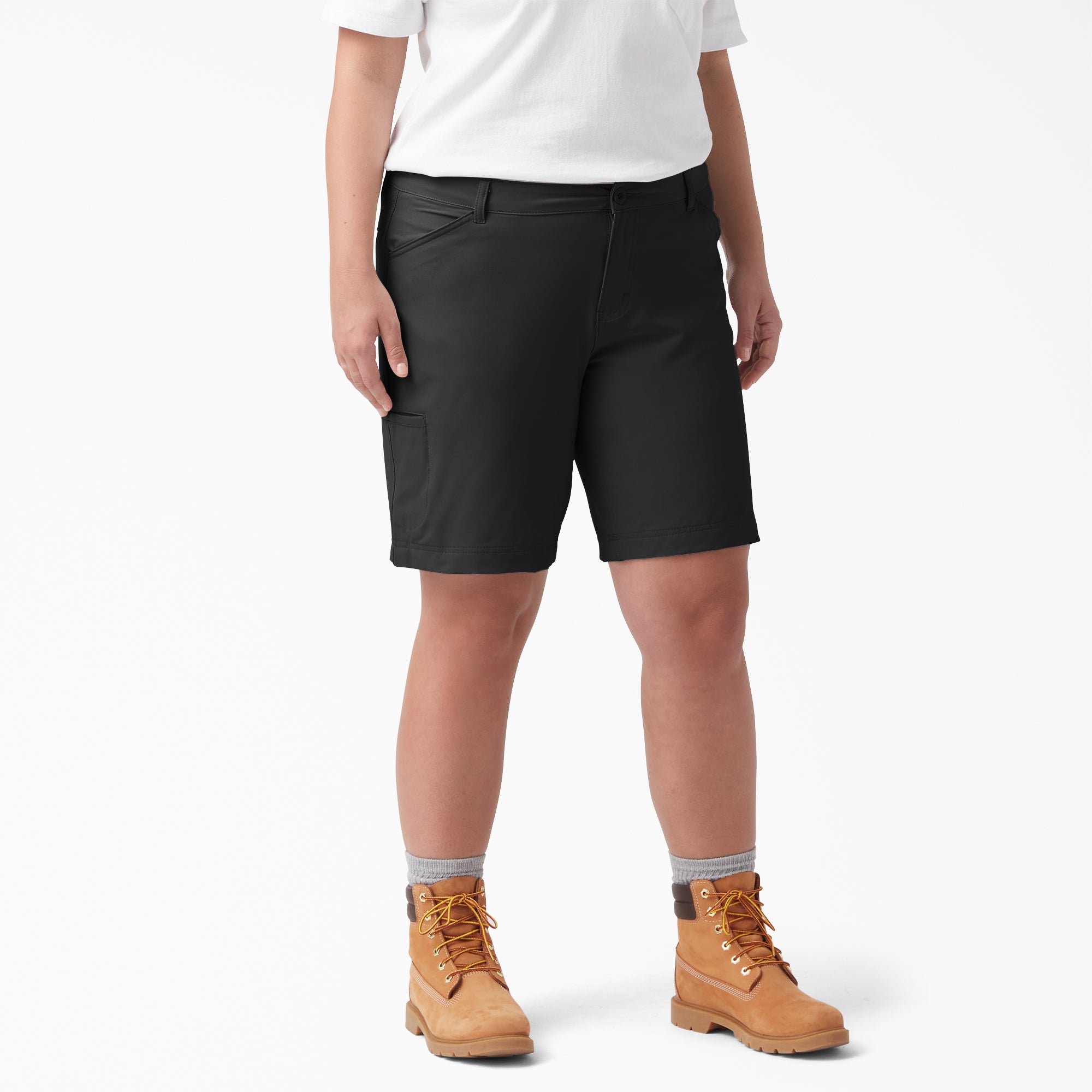Women's Plus Cooling Relaxed Fit Shorts. 9